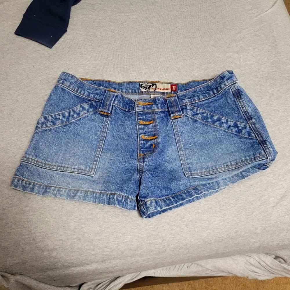 Roxy Jean Denim Shorts - Size 11